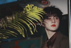 李权哲恋情爆料视频,甜蜜视频揭露神秘女友身份