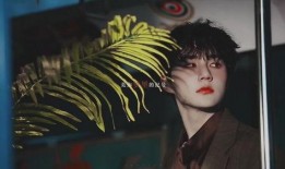 李权哲恋情爆料视频,甜蜜视频揭露神秘女友身份