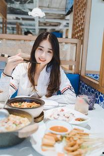 娱乐吃瓜酱家庭环境,揭秘明星家庭背后的温馨故事