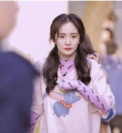 娱乐圈谭松韵吃瓜小说,揭秘明星背后的秘密生活